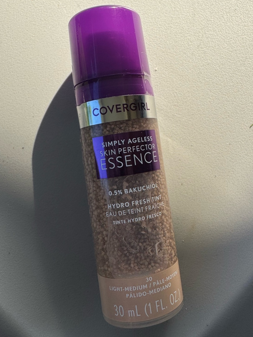 Covergirl Simply Ageless Skin Perfector Essence Foundation Shade Light-Medium